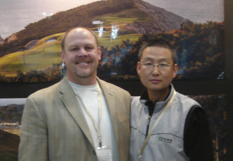 和著名球场设计师DAVID M DALE在北京高尔夫展会
